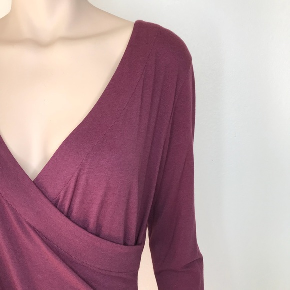 Soft Surroundings Plum Faux Wrap 3/4 Sleeve Knit L - Picture 2 of 7